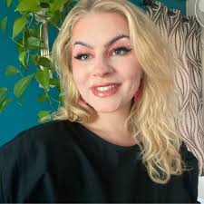 Could not be more excited to be joining the amazing team at The North Face,  a VF Company! Huge thank you to Erica Cottrell, Alistair Smith, and Liz  Haaker!