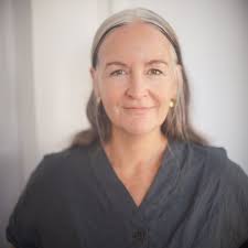 cv/short bio — Suzanne McClelland