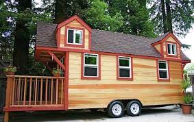 Tiny House On A Trailer With Two Lofts And Big Porch Casas Ideias De Casa Pequena Projetos De Casas Pequenas