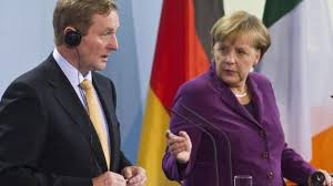 Francia se enfrento con el imperio plantagenet, llamado a veces la guerra de los cien años. Merkel En Doble Tension Con Francia E Inglaterra