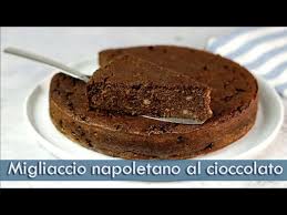 Melanzane al cioccolato della costiera amalfitana migliaccio ministeriale (venne inventato dalla celebre famiglia pasticcera napoletana degli scaturchio negli anni '20 del '900; Migliaccio Napoletano Al Cioccolato Youtube