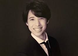 Bradley Moon's Instagram, Twitter & Facebook