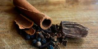 Certains essais ont montré qu'elle peut fonctionner comme une option efficace pour abaisser le taux de sucre dans le sang en cas de diabète non contrôlé de type 2. Cannelle Proprietes Types Et Avantages Pour La Sante