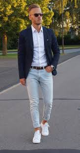 Did You Know That The Business Casual Dress Code Was Introduced In 1979 As Money Was Scarce Due To The Business Casual Men Mens Outfits White Sneakers Outfit