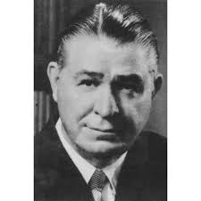 Eugene Foreman's Instagram, Twitter & Facebook