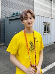 X 上的NCT 127：“💛🐯 #NCT127 #MARK #N_Cut #Punch #NCT127_Punch  #NeoZone_TheFinalRound https://t.co/qzxr4RyH4T”