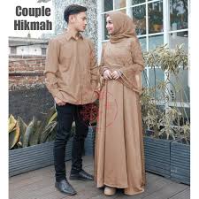 Cek 30+ model baju kondangan kekinian 2019 disini. Harga Baju Couple Pesta Mewah Terbaru Juli 2021 Biggo Indonesia