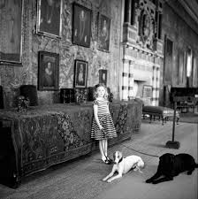 At Home With Deborah Devonshire And Her Set Photographs By Cecil Beaton Cecil Beaton Mitford Sisters The Duchess Of Devonshire
