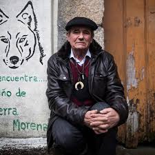 Never thought of it that way, but it does make sense. How To Be Human The Man Who Was Raised By Wolves Spain The Guardian