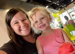 Lacy Abraham's Instagram, Twitter & Facebook