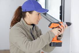 Keep your drill at low speed, and make sure to choose the right bit for the job. The Right Way To Mount A Tv On Metal Studs