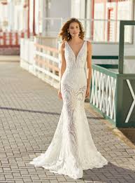 Check spelling or type a new query. Designer Brautkleider Aktuelle Brautmode Rosabridalfashion