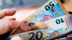 Ab wann bekommt man weihnachtsgeld? Corona Pramie Statt Weihnachtsgeld Das Mussen Arbeitgeber Beachten Wissen Stuttgarter Nachrichten