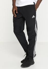 Mit vielen verschiedenen colourways kannst du deine jogginghose vielseitig kombinieren. Adidas Performance Tiro 19 Jogginghose Black Schwarz Zalando De