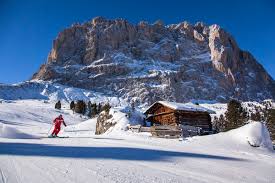 With an almost entirely italian atmosphere, travelers get to embrace a traditional italian ski holiday. Val Gardena Ski Resort Ski Season 2020 2021 Europe S Best Destinations