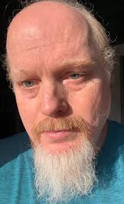 This bright sunshine and flowers popping out could make eyes pop out! 😊