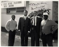 Although most people remember him as a stalwart practitioner of the nation of islam, he actually. Eclectic Vibes Muhammad Ali And Malcolm X In Miami February