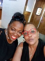 LaShonda Thompson (@lashondathompson0)