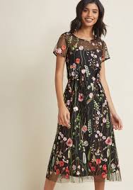 Floral Midi Dress With Embroidered Overlay Embroidered Midi Dress Trendy Dresses Flower Embroidered Dress
