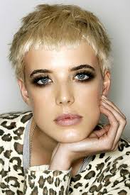 Julie Sharp (formerly Orchid Grey) Style, Sustainability, Nature  (ByJulieSharp)