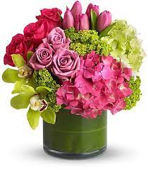 We deliver flowers, funeral arrangements, plants or beautiful roses at every house or company in holland. Abbott S Florist Your Florist In Champaign Illinois Il