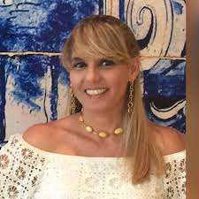 Karla Borges recebe Comenda Maria Quitéria na Câmara Municipal de Salvador 