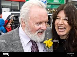 Wife of anthony hopkins Banque de photographies et d'images à haute  résolution