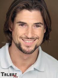 Angel Rodrigo's Instagram, Twitter & Facebook