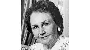 Jane Grady's Instagram, Twitter & Facebook