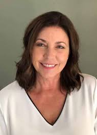 ALUM WINS EMPLOYEE OF THE YEAR