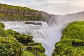 Beautiful photos of iceland nature and landscapes, in winter, summer, and through the year. Www Heyiceland Is Asset 15874 Tony Lam Gullfoss