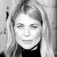 Leslie Hamilton's Instagram, Twitter & Facebook