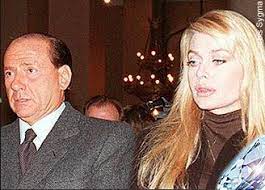 Veronica lario manda il suo messaggio all'ex marito silvio berlusconi e si dichiara addolorata e preoccupata per la situazione. Silvio Berlusconi And Veronica Lario Dating Gossip News Photos