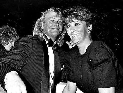 Lovely photo of John Farnham with wife Jill at the 1994 ARIA awards.