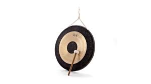 De tamtam is een op de gong lijkend metalen slaginstrument (idiofoon). Top 68 Gongs 2021 Soundsmag