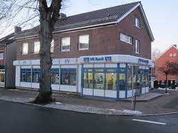 Wir übernehmen als betreiber dieser fanseite keine haftung und verantwortung für die von nutzern eingestellten beiträge. Datei Vr Bank Ostholstein Nord Ploen Eg Lensahn Jpg Wikipedia