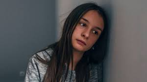 Teen popularity linked to increased depression in adolescence, decreased  depression in adulthood