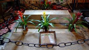 7:45 betaalpharc1 24 675 просмотров. Zbuciumata Istorie A Mormantului Lui Mircea Cel BÄtran Istorie Pe Scurt