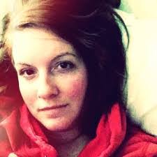 Sara Mclaughlin's Instagram, Twitter & Facebook