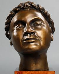 Lifelike Bronze portrait busts achieve good likeness to model