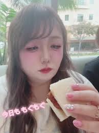 ハワイのDEAN&DELUCAにて、アフタヌーンティーを食べたよ🫖🍰 #life #curvy #curvymodel #plussize  #ぽっちゃり女子 #vlog #プラスサイズ #もぐもぐ #もぐもぐタイム #綿花糖女孩 #下午茶 #냠냠 #食べる