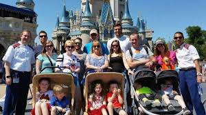 Formerly known as dana grady, this pretty lady is the wife of nfl player joe flacco. 11 Super Cute Flacco Family Photos Of Disney World Vacation