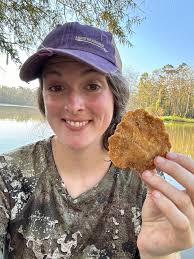 Crispy fried oyster mushrooms! We used a fish fry batter
