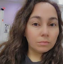 What kind of plant should I put in this little pot ?