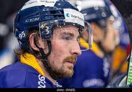 Adam Almquist's Instagram, Twitter & Facebook