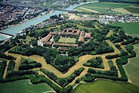 The cittadella of alessandria is a star fort and citadel that was built in the 18th century by the kingdom of sardinia; Ruins What A Pity Review Of La Cittadella Di Alessandria Alessandria Italy Tripadvisor