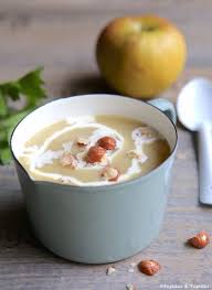 Soupe Pomme Celeri Noisettes Recette Recette Recettes De Cuisine Recette Soupe