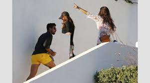 However, they started dating in june 2006. Adriana Lima And Sami Khedira In Mykonos What S Going On Here Photos Video Protothemanews Com