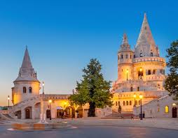 Faire revenir l'oignon dans le beurre. Fischerbastei Budapest Sehenswurdigkeiten Kurzurlaub Budapest Reisetipps Budapest Toa Kerajaan