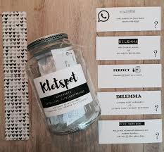 De Kletspot Ouderwets Gezellige Tafelgesprekken Effe Off Line Geheimen Op Tafel En Lachstuipmo Knutselen Voor Moederdag Verjaardag Juf Cadeau Knutselen Spel